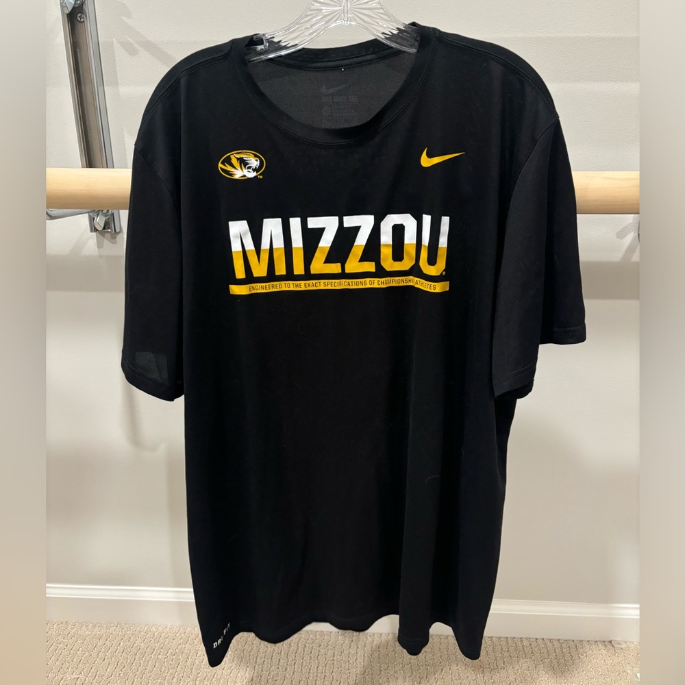 Men’s Nike Dry-Fit Mizzou T-Shirt